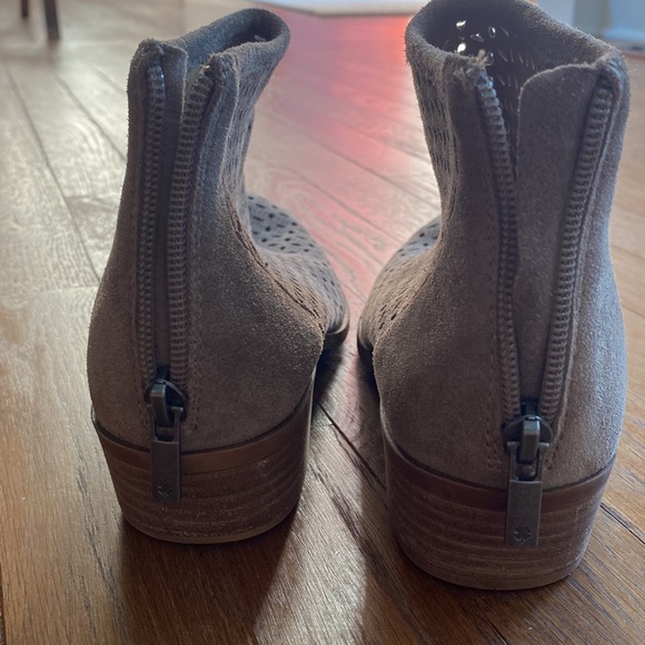 Boots - Picture 2 of 2